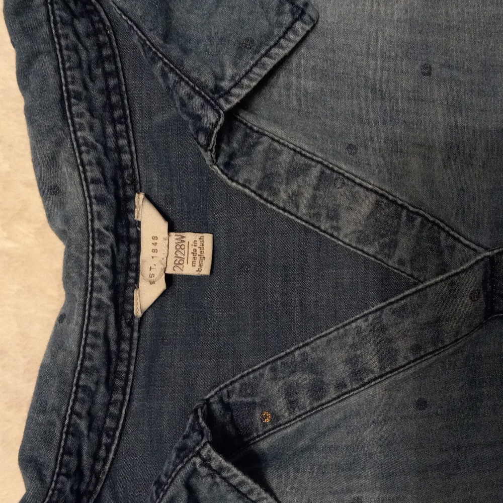 Est. 1946 26/28 Denim Top - Picture 3 of 6